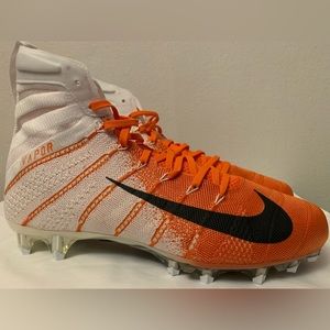 Nike Vapor Untouchable 3 Elite Football Cleats White Orange AO3006-118 Size 11.5